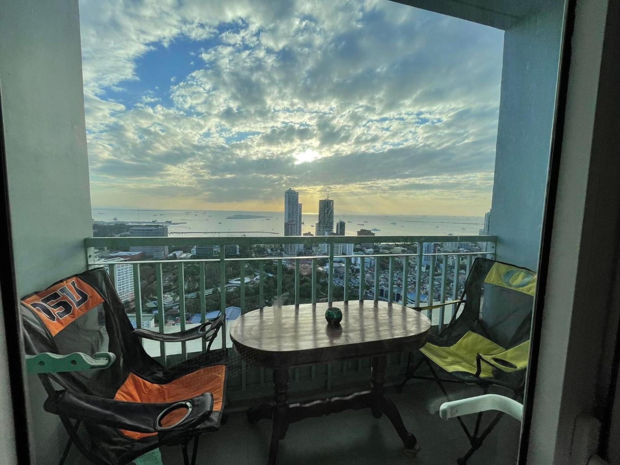 Green Residences Staycation By Pbyy Маніла Екстер'єр фото