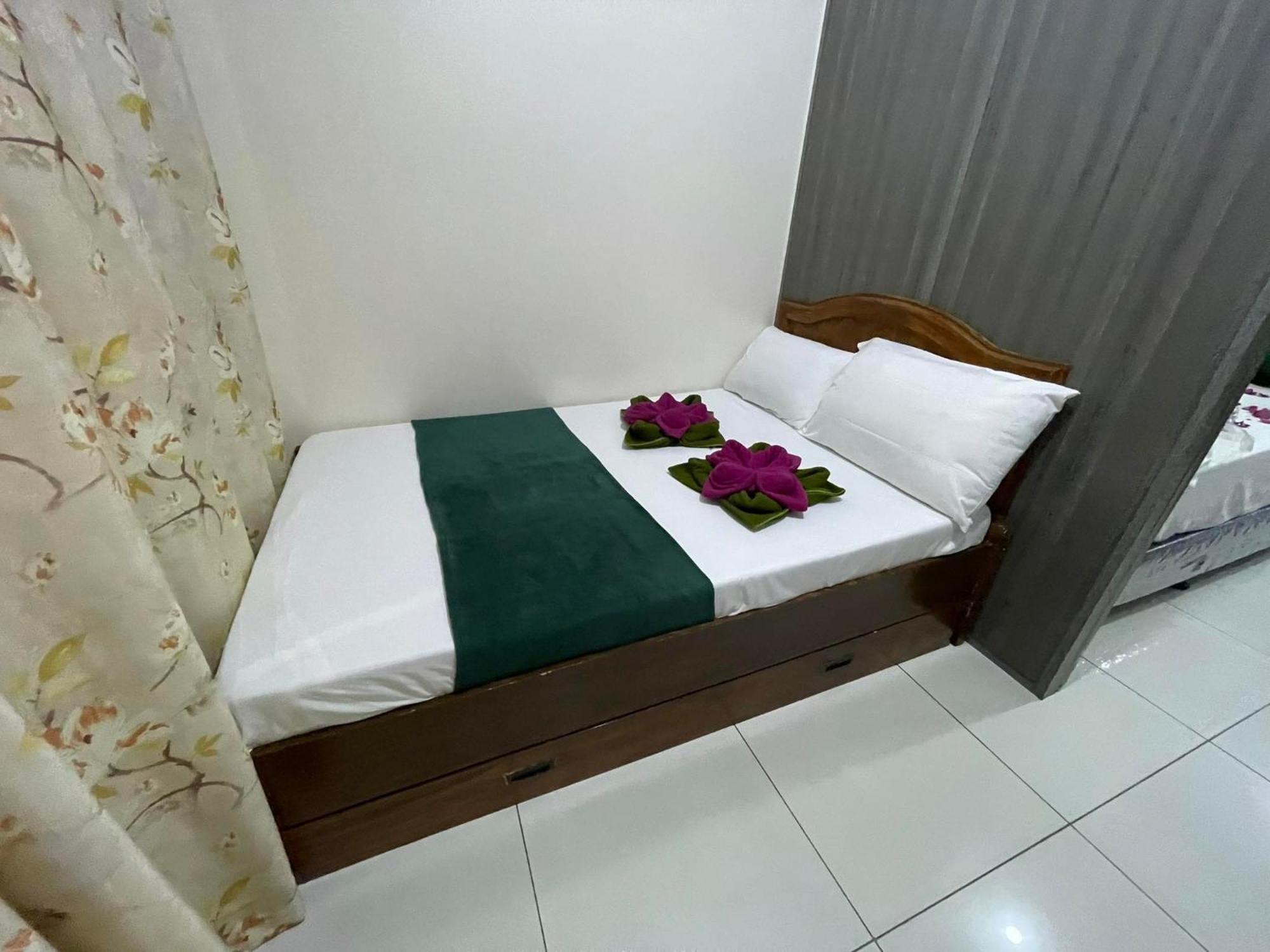 Green Residences Staycation By Pbyy Маніла Номер фото